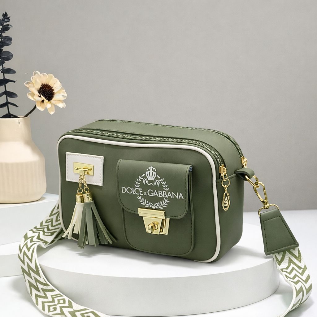 The Ultimate Luxury Heritage-Inspired Designer Crossbody Camera Bag Featuring a Dual-Compartment Structured Silhouette