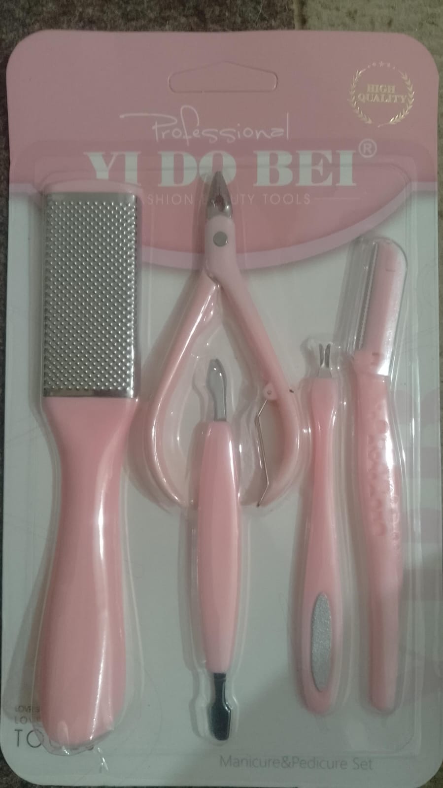 Mani Pedi Kit 5 Pcs Abs Plastic Professional Manicure Pedicure Set (Random Color)